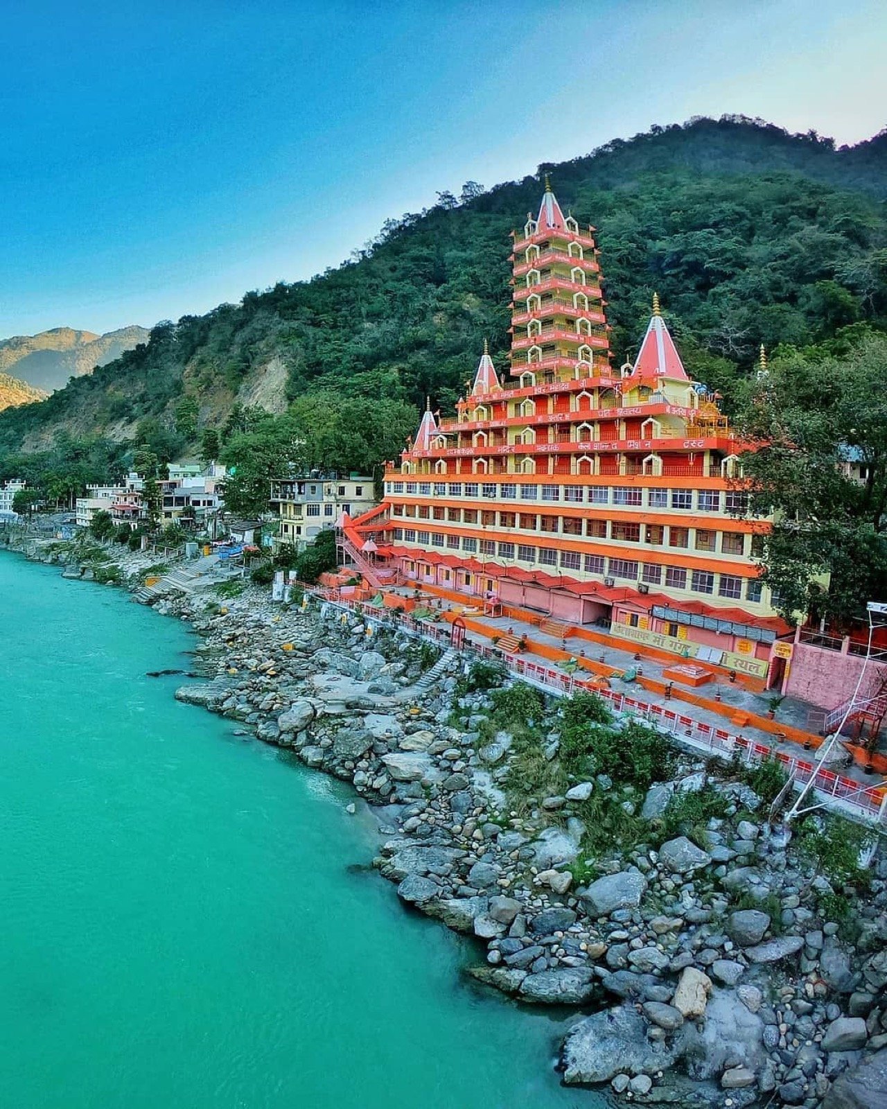 Lakshman Jhula suspension bridge over the Ganga at Rishikesh